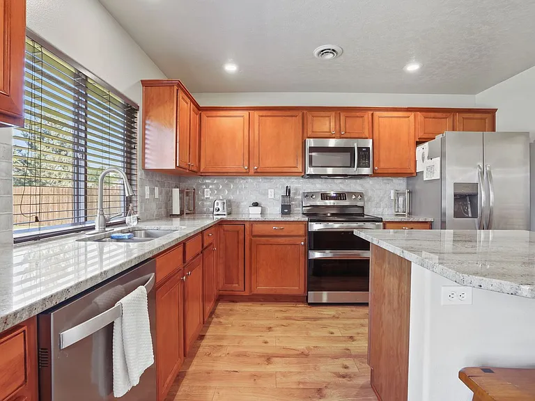 7238 S Culbertson Way — Photo 10