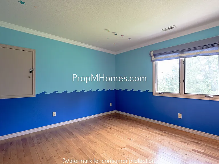 8817 NW Hazeltine St — Photo 20
