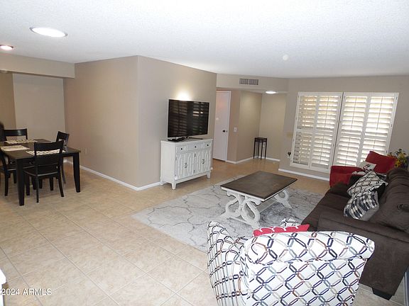 4th image of 17444 N DEL WEBB Boulevard
