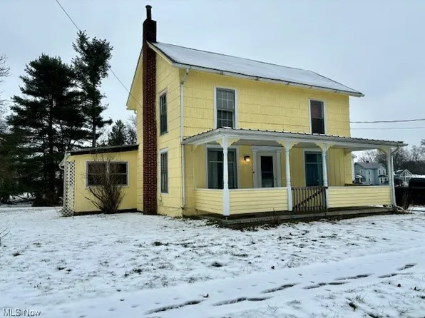 131 College St, West Farmington, OH 44491