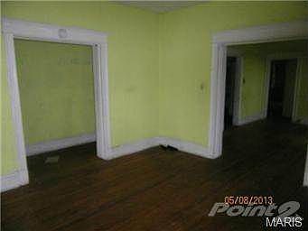 3rd image of 3215 Natural Bridge Ave