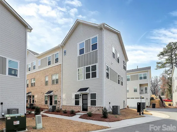 3820 Odom Way, Charlotte, NC 28208