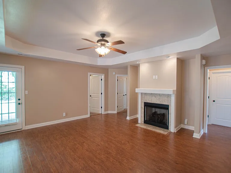 2228 Killington Dr — Photo 2