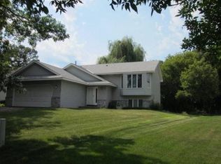 1281 109th Ave NW, Coon Rapids, MN 55433