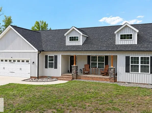 338 Price St, Stoneville, NC 27048