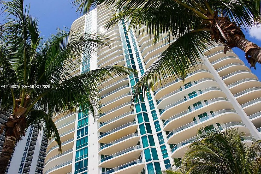 Turnberry Ocean Colony So — Photo 1