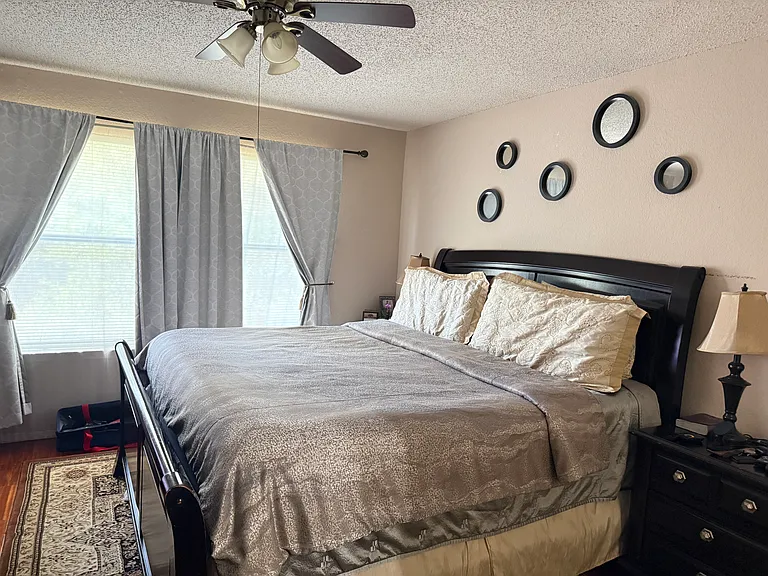 3824 Dalston Ln — Photo 9