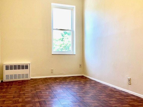 3rd image of 1573 73rd St