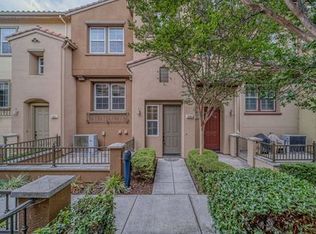 1046 Mente Linda Loop, Milpitas, CA 95035