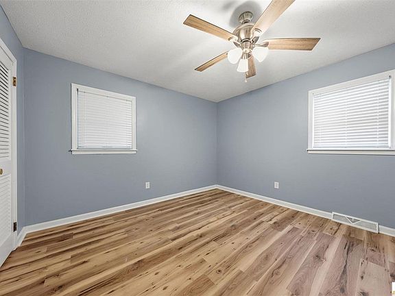 4th image of 3840 Old Lexington Rd