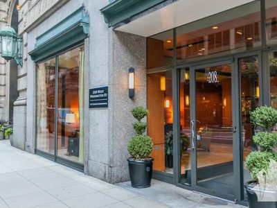 208 W Washington St APT 708, Chicago, IL, 60606