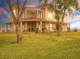 1241 Terrazas Ln, Sealy, TX 77474