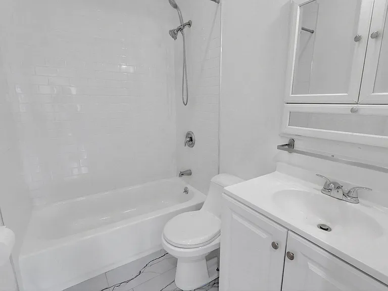 19 Edi Ave — Photo 18