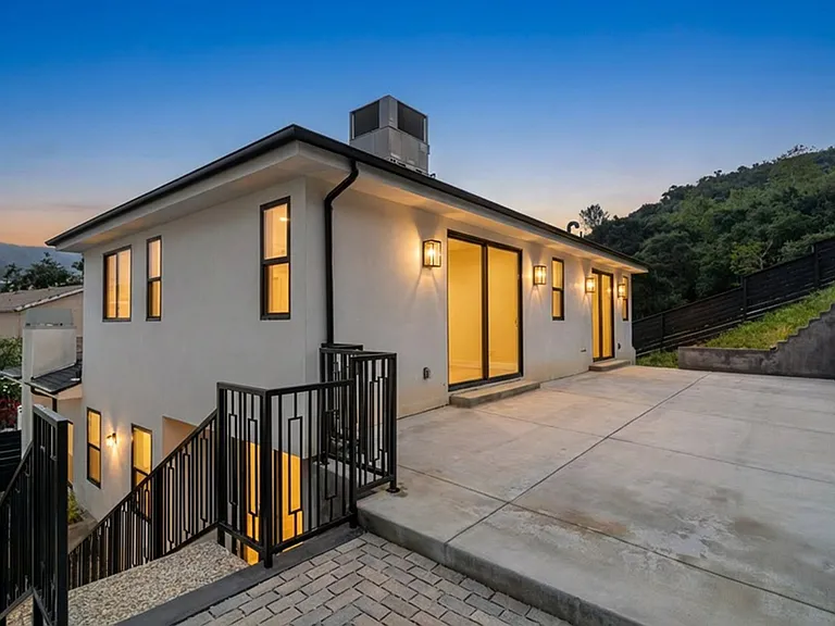 7416 Valaho Ln — Photo 32
