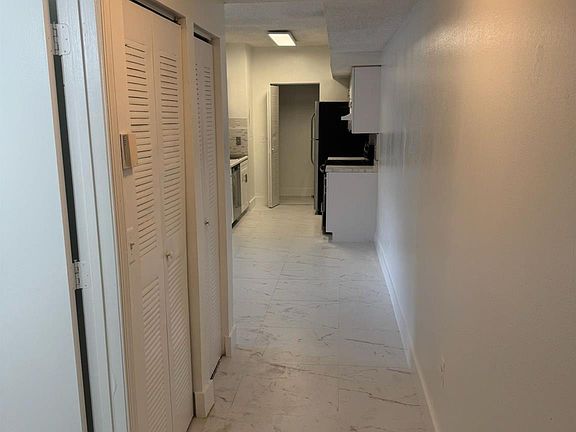 2nd image of 3221 Sabal Palm Mnr APT 105