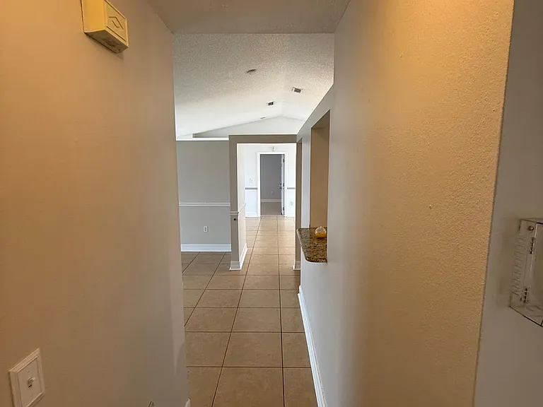 2531 Sage Dr — Photo 13