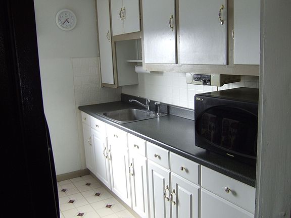 The kitchen was remodeled in 2003.