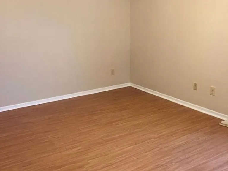 2864 Creith Ct — Photo 2