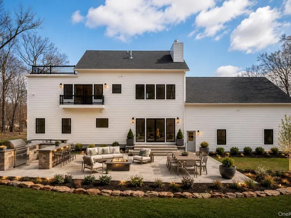 133 W Mombasha Road, Monroe, NY 10950