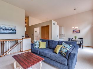 7408 Bolton Way, Inver Grove Heights, MN 55076