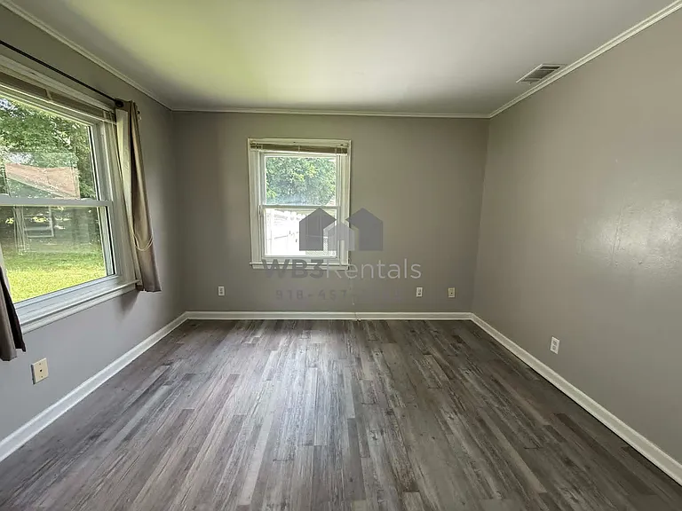 4210 Robertson Blvd — Photo 22