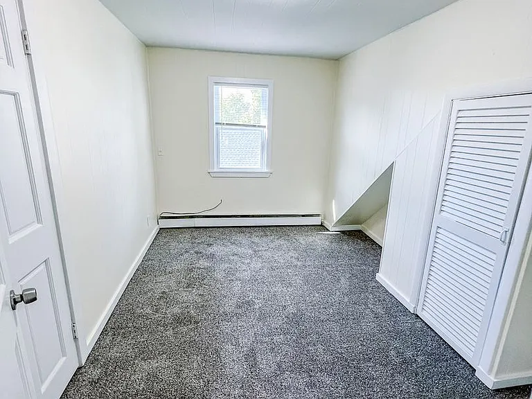 82 Willow St — Photo 7