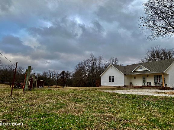 15718 Locust Rd, Carthage, MO 64836 | MLS #236293 | Zillow