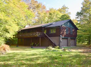 177 Sawmill Rd, Pocono Lake, PA 18347