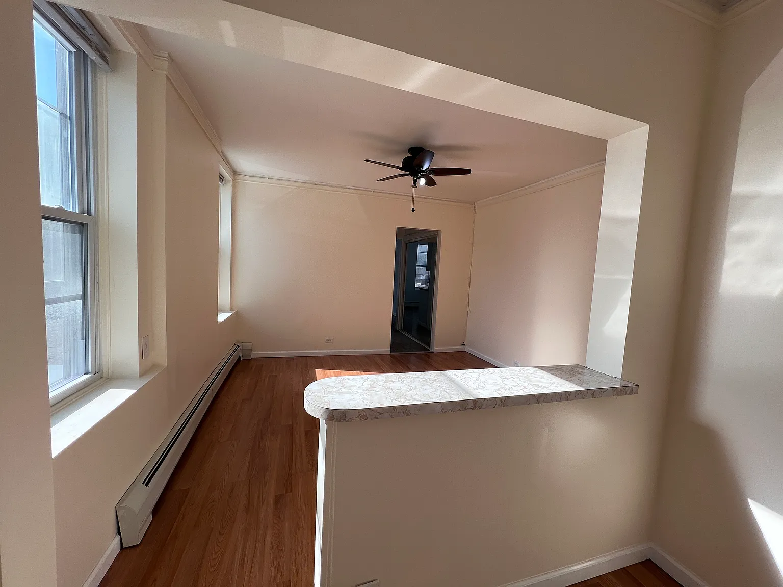 2 bed, 1375 sqft, $2,250 — Photo 4
