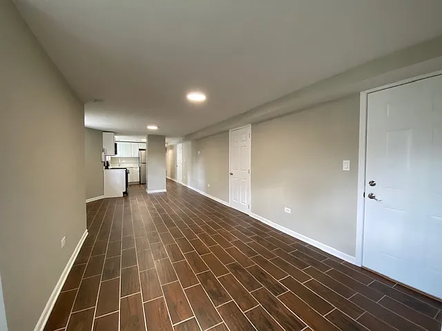 Monticello 2700 N - G — Photo 2