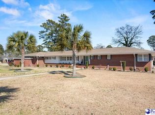 310 Lee Cir, Dillon, SC 29536