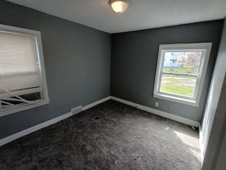 4080 Isabelle St — Photo 25
