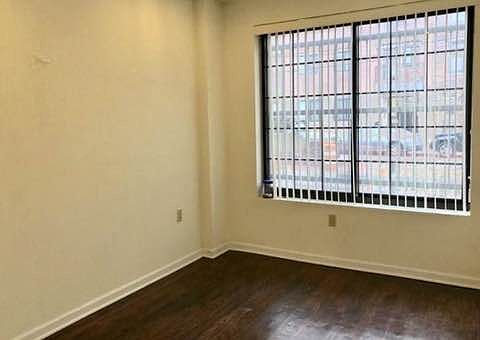 4th image of 2129 31st Ave APT 1A