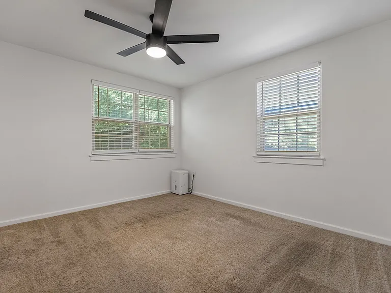 53 Faris Cir — Photo 24