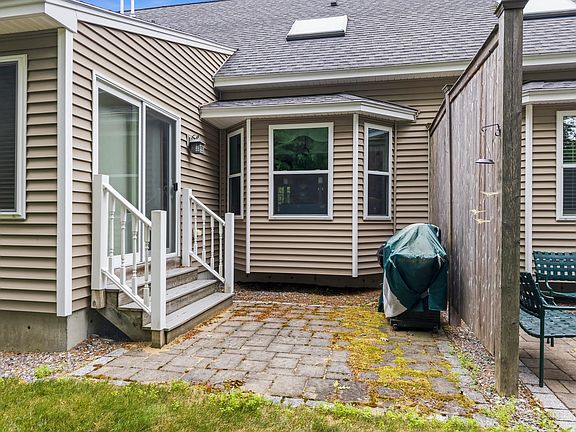 3rd image of 88 Windward Pointe Drive #88