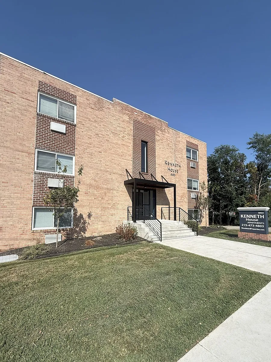 Building Photo - 8433 W Chester Pike