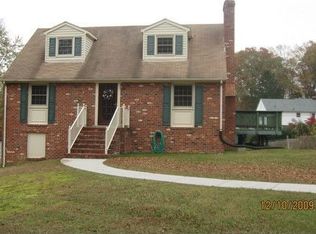 121 Webster Rd, Sandston, VA 23150