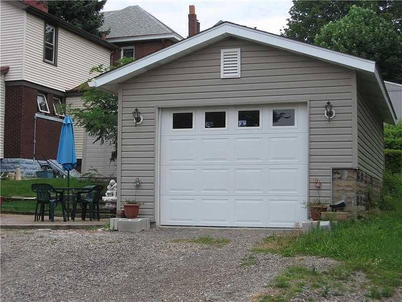 2nd image of 2026 Alfred St