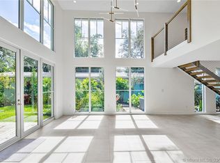 304 Seminole Ave, Fort Lauderdale, FL 33312