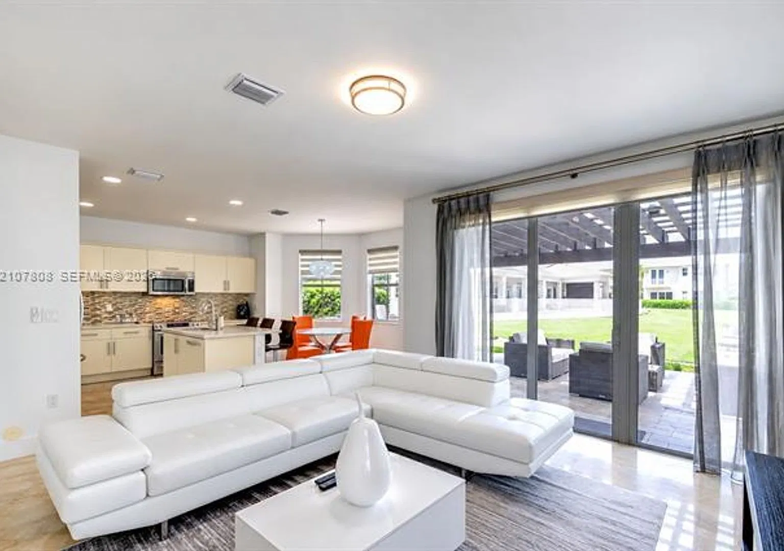 10555 NW 69th Ter # 0, Doral, FL 33178 — Photo 1
