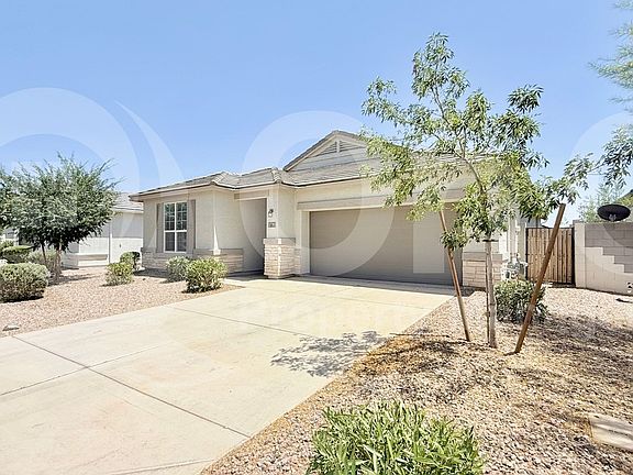 3rd image of 37703 W San Ildefanso Ave