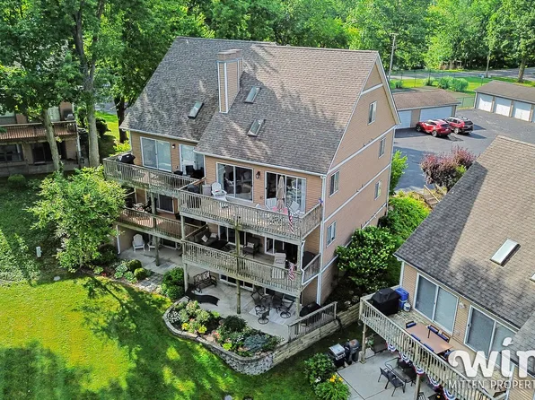 5632 N Watervliet Rd APT 21, Watervliet, MI 49098