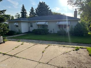 315 4th St S, New Salem, ND 58563