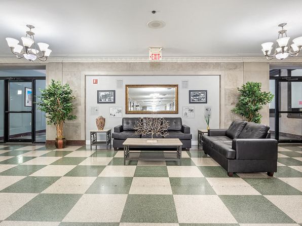 505 Jefferson Ave #1406