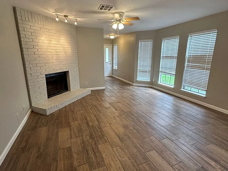 1700 Waterloo Trl #A — Photo 10