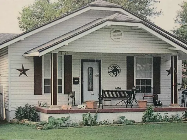 315 W South St, Newkirk, OK 74647