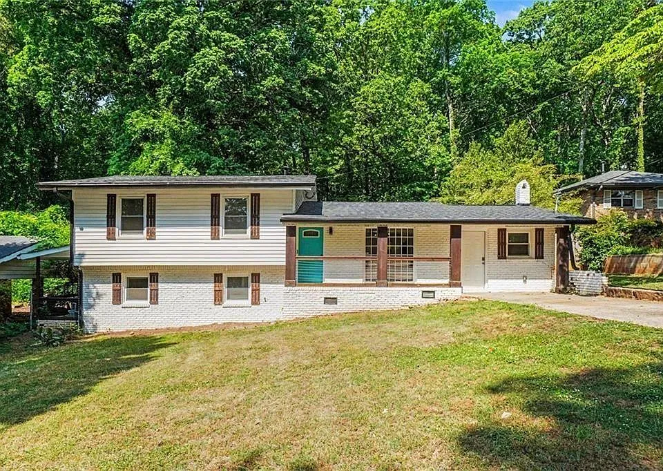 2637 Casher Dr