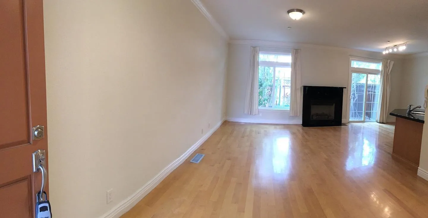 3 bed, 2.5 bath, 1590 sqft, $4,495 — Photo 3