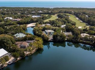 24 Tamarind Ln, Key Largo, FL 33037