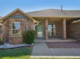 1804 Dorothy Dr, Moore, OK 73170